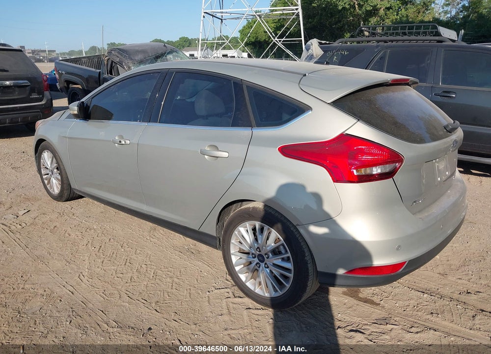 2016 FORD FOCUS TITANIUM VIN: 1FADP3N26GL345864