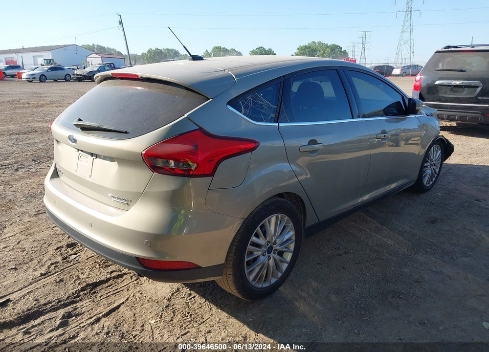 2016 FORD FOCUS TITANIUM VIN: 1FADP3N26GL345864