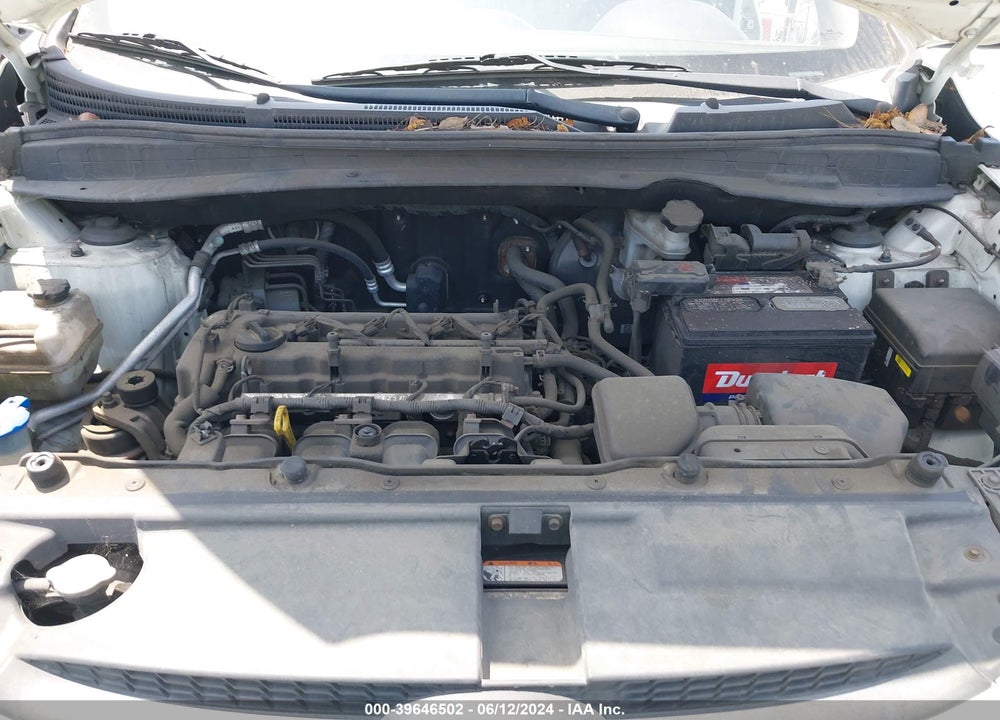 2011 HYUNDAI TUCSON GL VIN: KM8JT3AB5BU239760