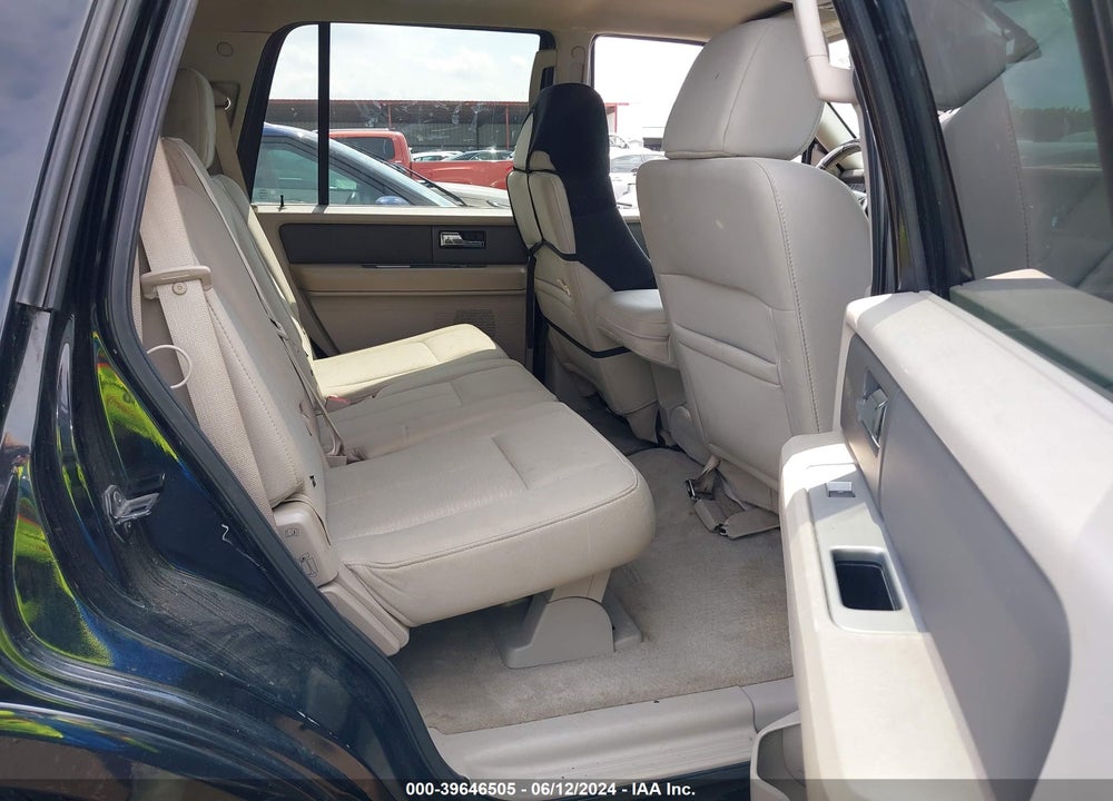 2008 FORD EXPEDITION XLT VIN: 1FMFU16598LA82839