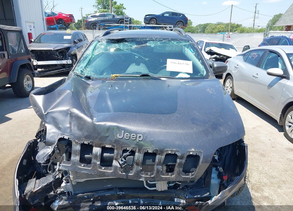 2019 JEEP CHEROKEE TRAILHAWK 4X4 VIN: 1C4PJMBX2KD298348