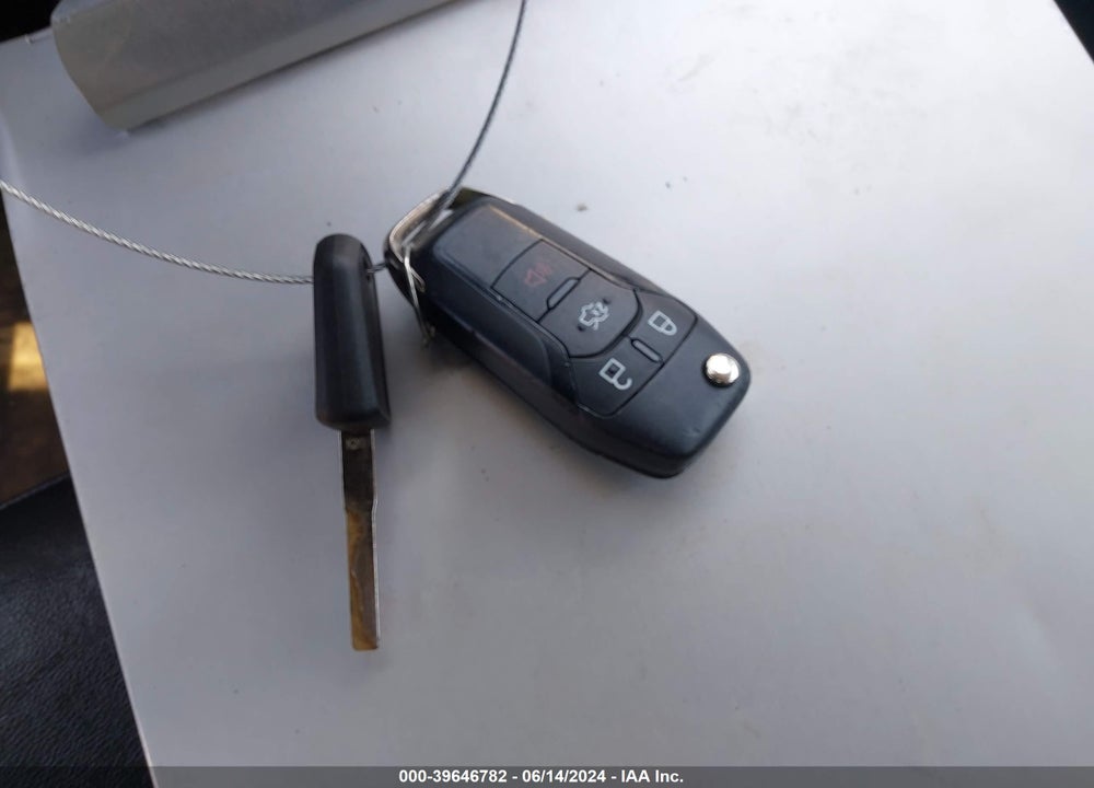 2013 FORD FUSION SE VIN: 3FA6P0HR0DR248334