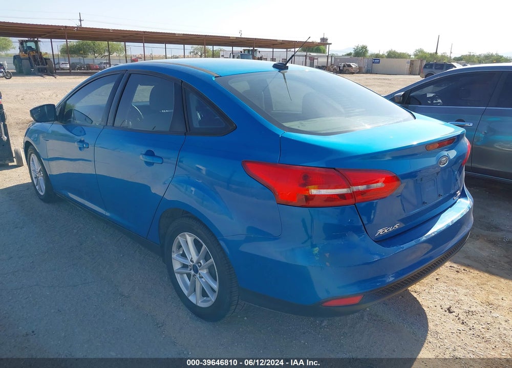 2015 FORD FOCUS SE VIN: 1FADP3F22FL347804