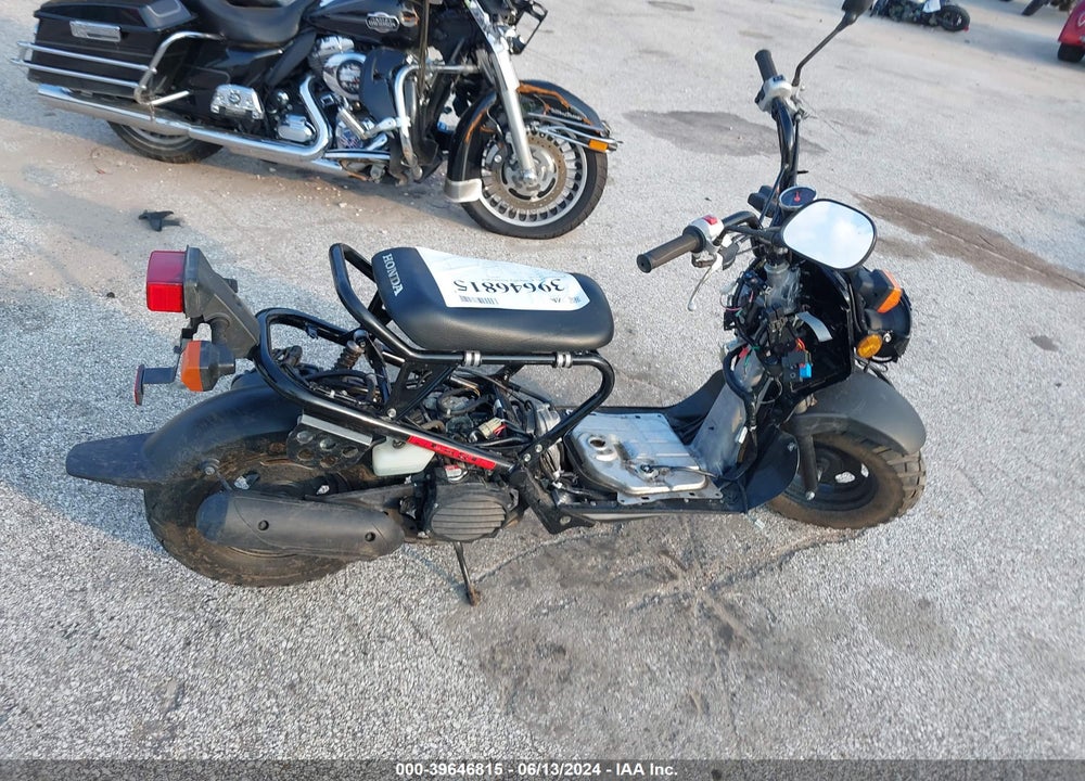 2015 HONDA NPS50 VIN: JH2AF5810FK304723