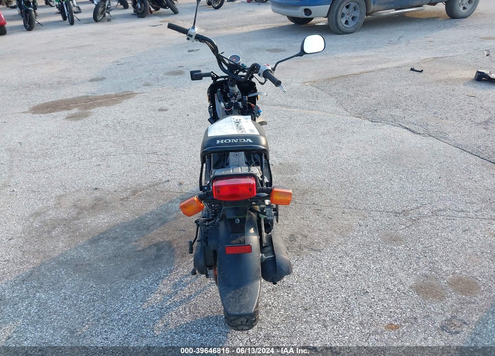 2015 HONDA NPS50 VIN: JH2AF5810FK304723