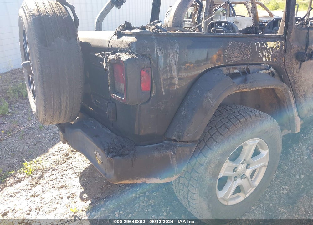2018 JEEP WRANGLER UNLIMITED VIN: 1C4HJXDG3JW153003