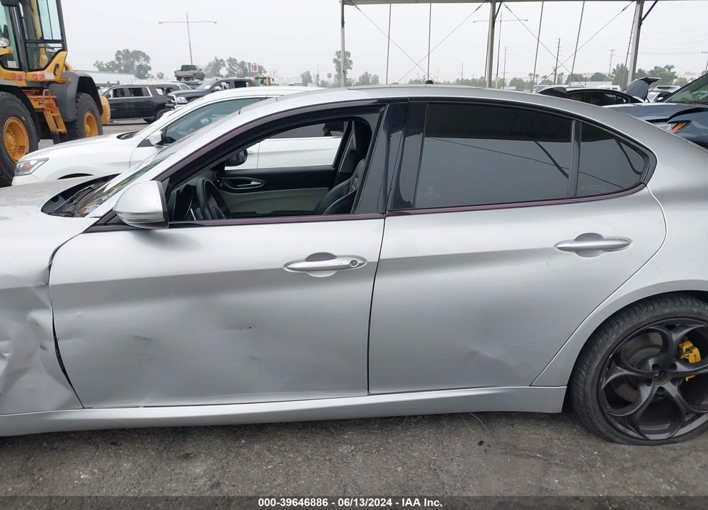 2018 ALFA ROMEO GIULIA TI SPORT RWD VIN: ZARFAECN3J7583500