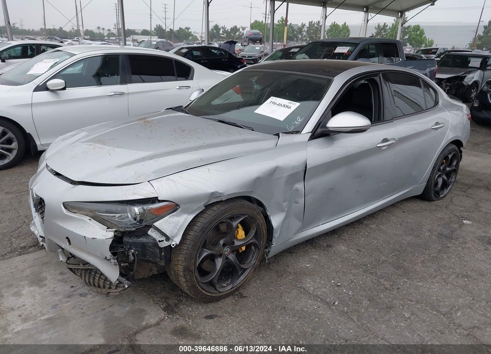 2018 ALFA ROMEO GIULIA TI SPORT RWD VIN: ZARFAECN3J7583500