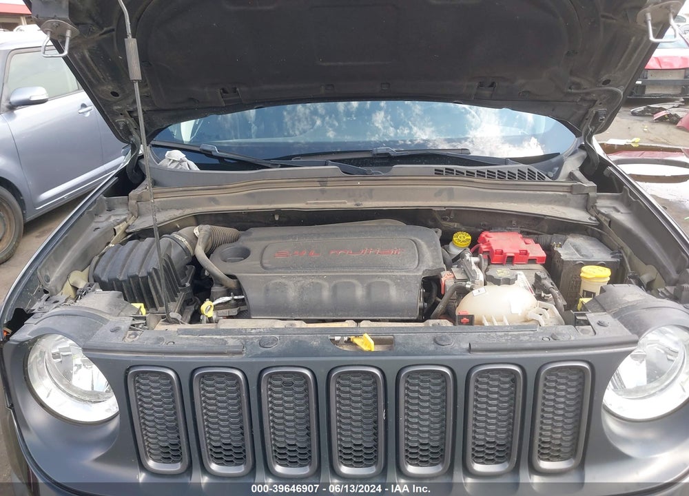 2018 JEEP RENEGADE TRAILHAWK 4X4 VIN: ZACCJBCB0JPJ02118