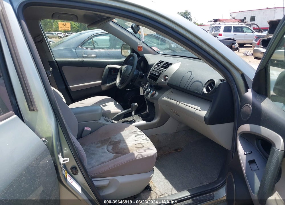 2006 TOYOTA RAV4 VIN: JTMZD33VX66004406