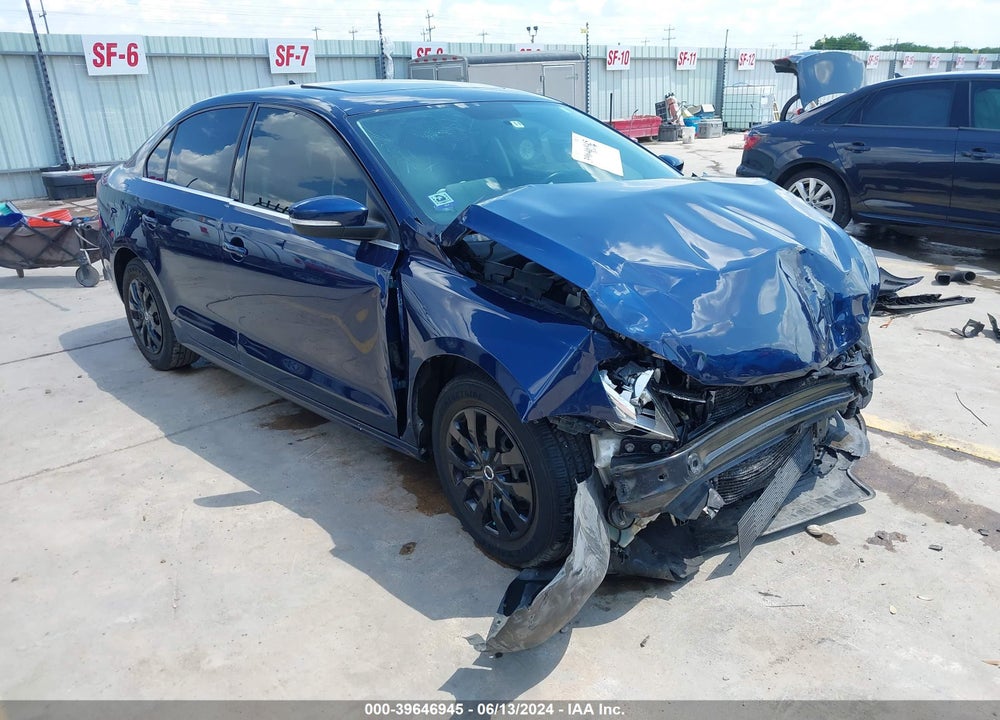 2014 VOLKSWAGEN JETTA 1.8T SE VIN: 3VWD17AJ5EM421437