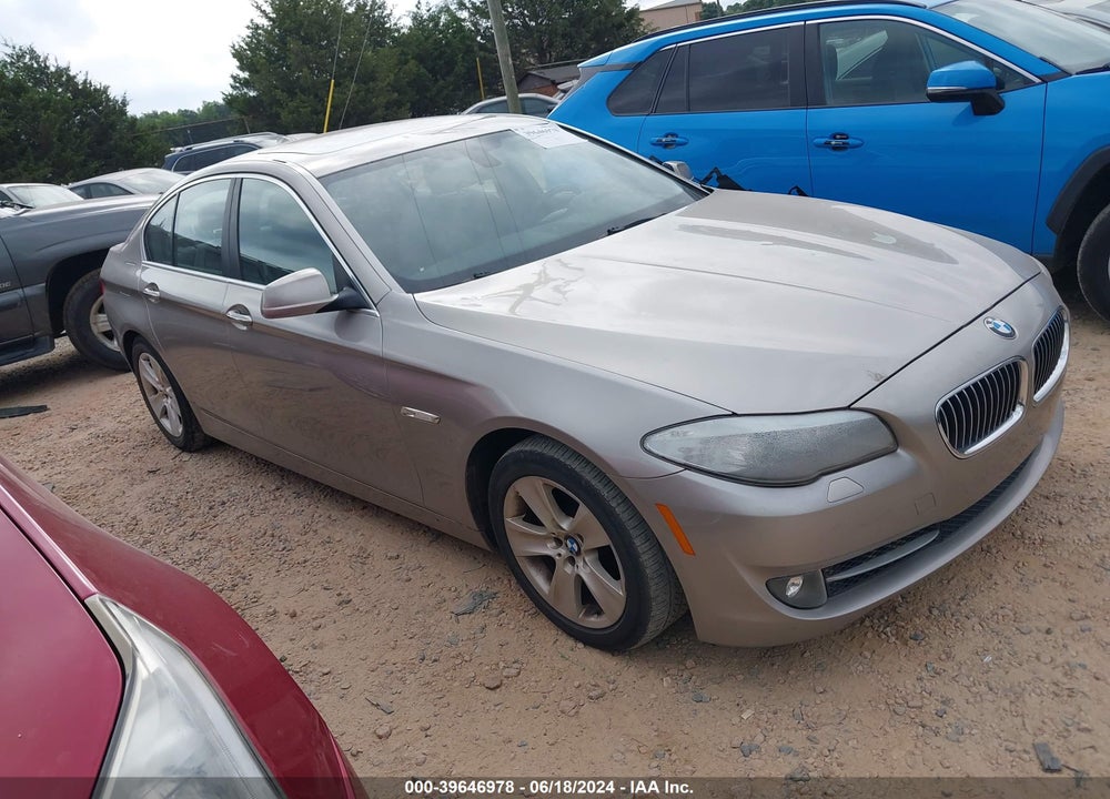 2013 BMW 528I VIN: WBAXG5C59DDY35105
