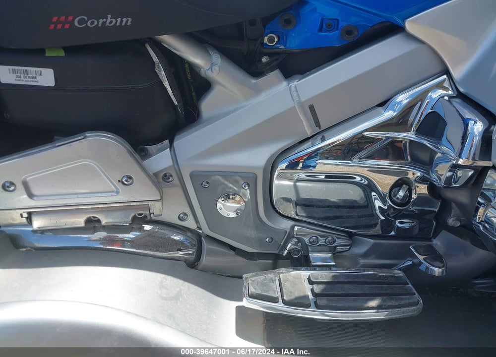 2013 HONDA GL1800 G VIN: JH2SC68G7DK100361