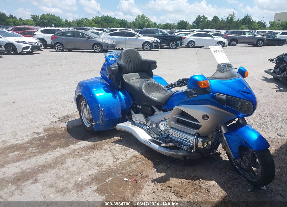 2013 HONDA GL1800 G VIN: JH2SC68G7DK100361