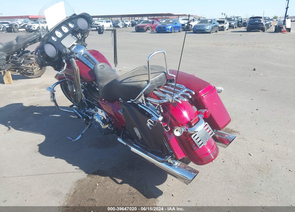 2017 HARLEY-DAVIDSON FLHXS STREET GLIDE SPECIAL VIN: 1HD1KRC15HB693296