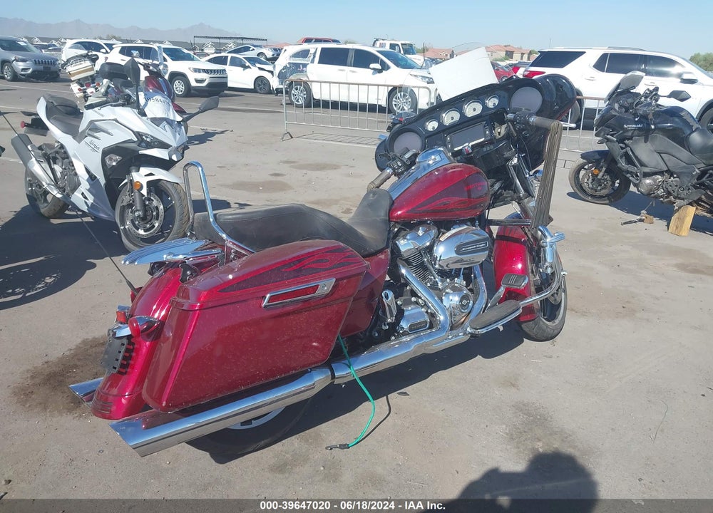 2017 HARLEY-DAVIDSON FLHXS STREET GLIDE SPECIAL VIN: 1HD1KRC15HB693296