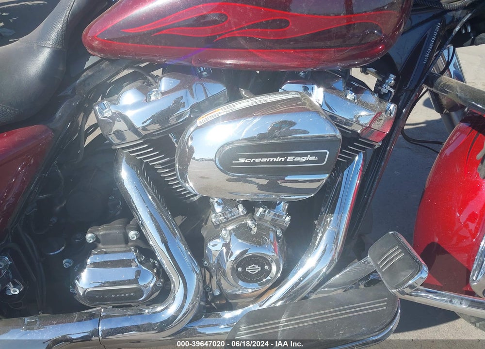 2017 HARLEY-DAVIDSON FLHXS STREET GLIDE SPECIAL VIN: 1HD1KRC15HB693296