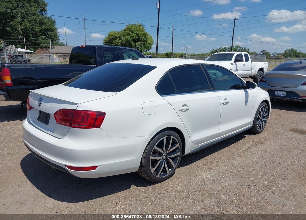 2014 VOLKSWAGEN JETTA GLI AUTOBAHN W/NAV VIN: 3VW4T7AJ2EM389735
