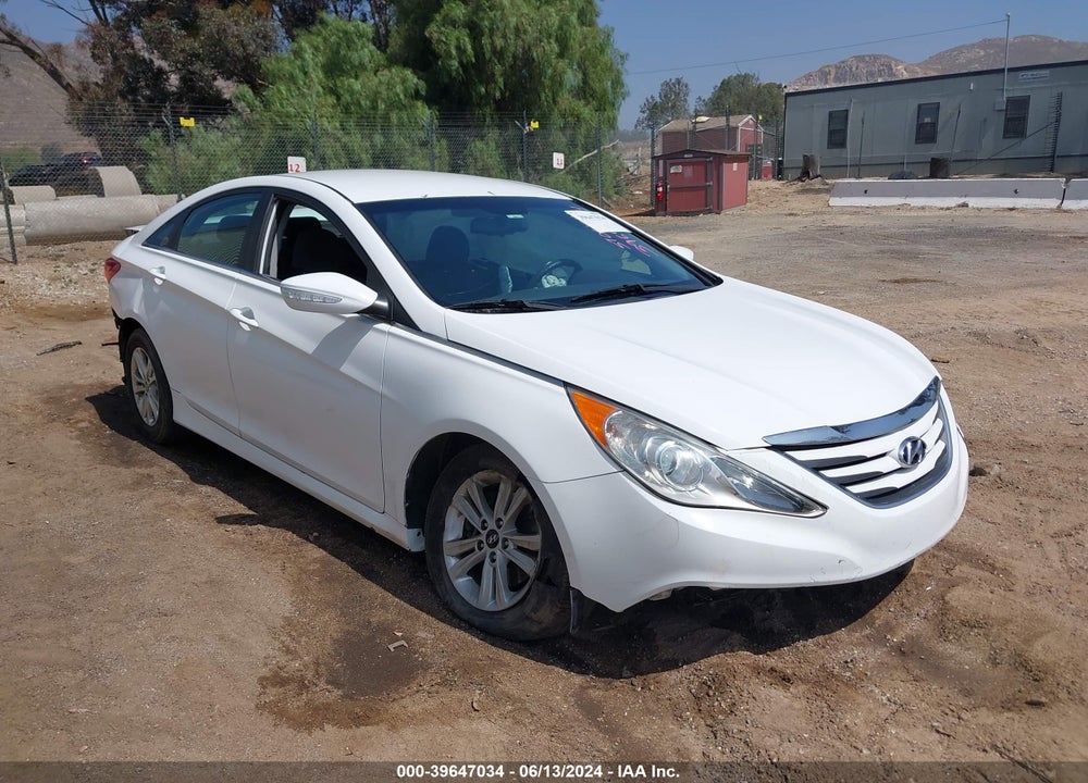 2014 HYUNDAI SONATA GLS VIN: 5NPEB4AC0EH918177