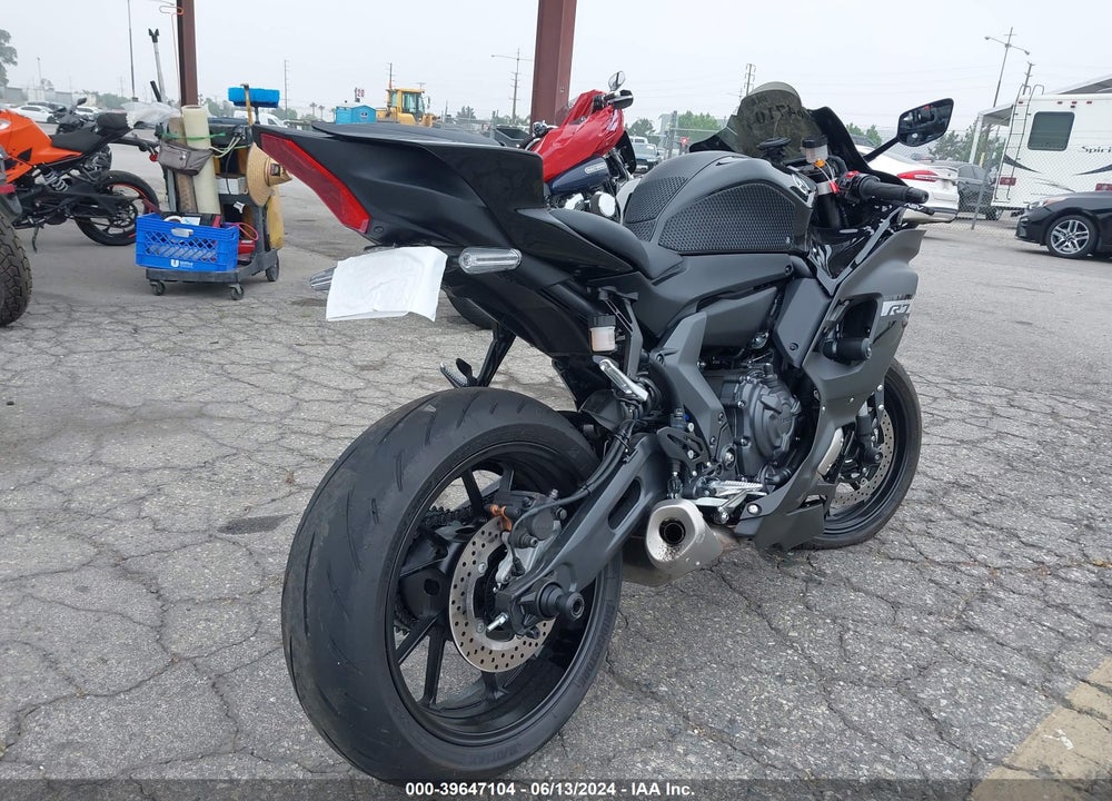 2024 YAMAHA YZFR7 VIN: JYARM38Y2RA002441