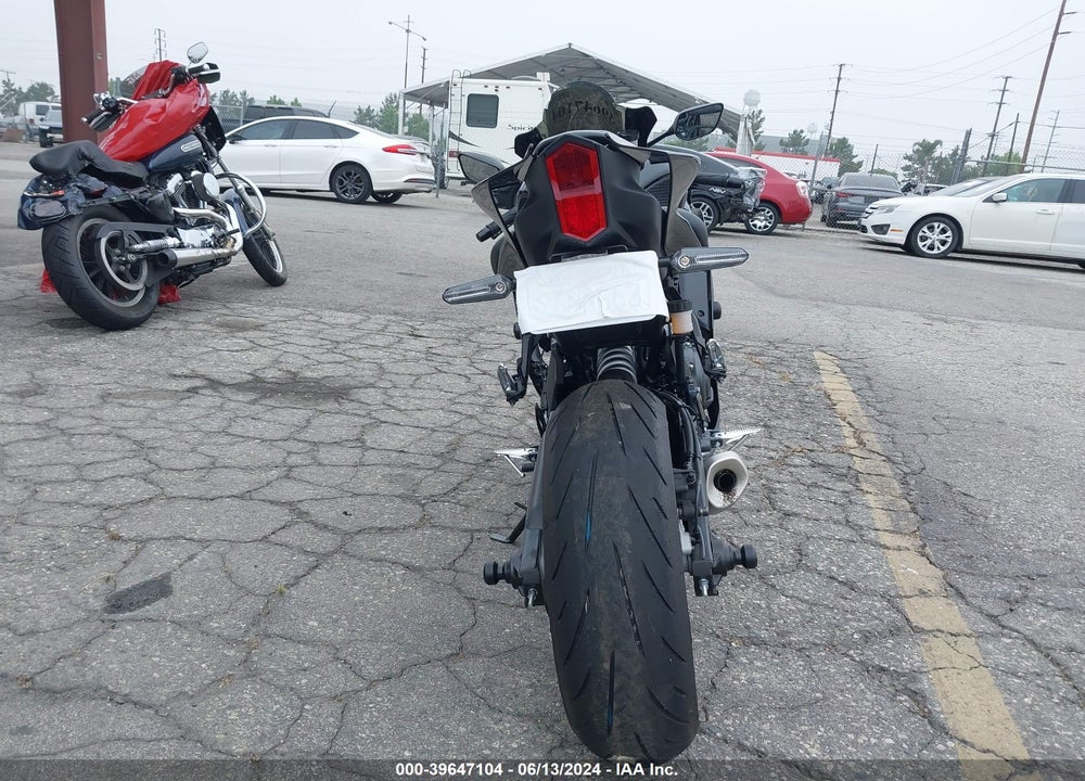 2024 YAMAHA YZFR7 VIN: JYARM38Y2RA002441