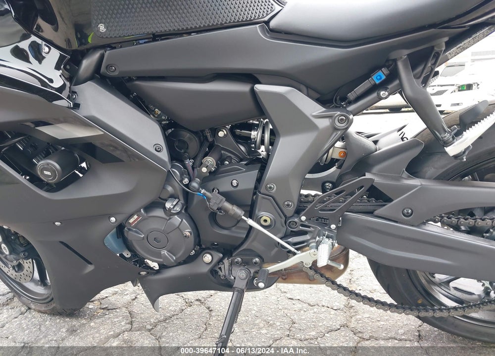 2024 YAMAHA YZFR7 VIN: JYARM38Y2RA002441