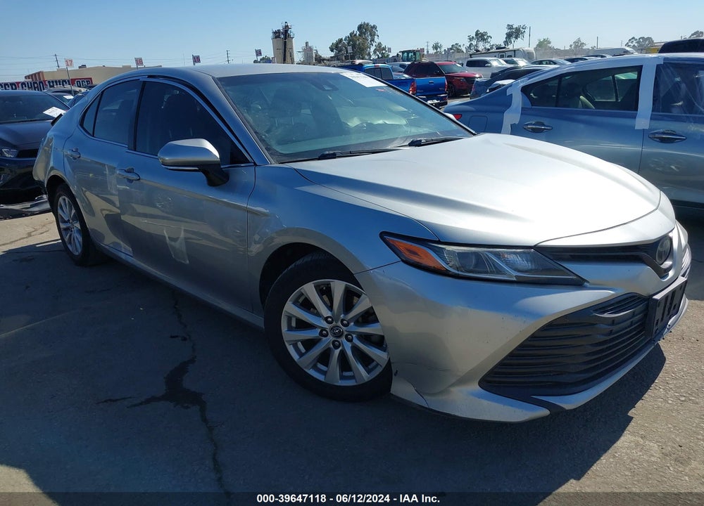 2018 TOYOTA CAMRY LE VIN: JTNB11HK3J3046452