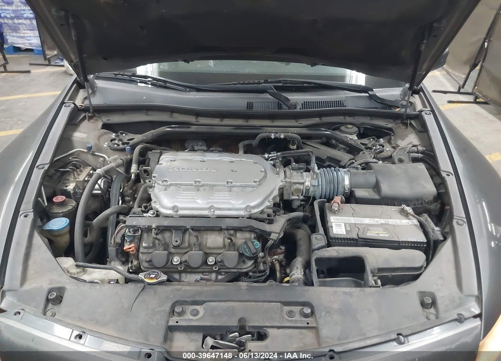 2008 HONDA ACCORD VIN: 1HGCS22828A016567