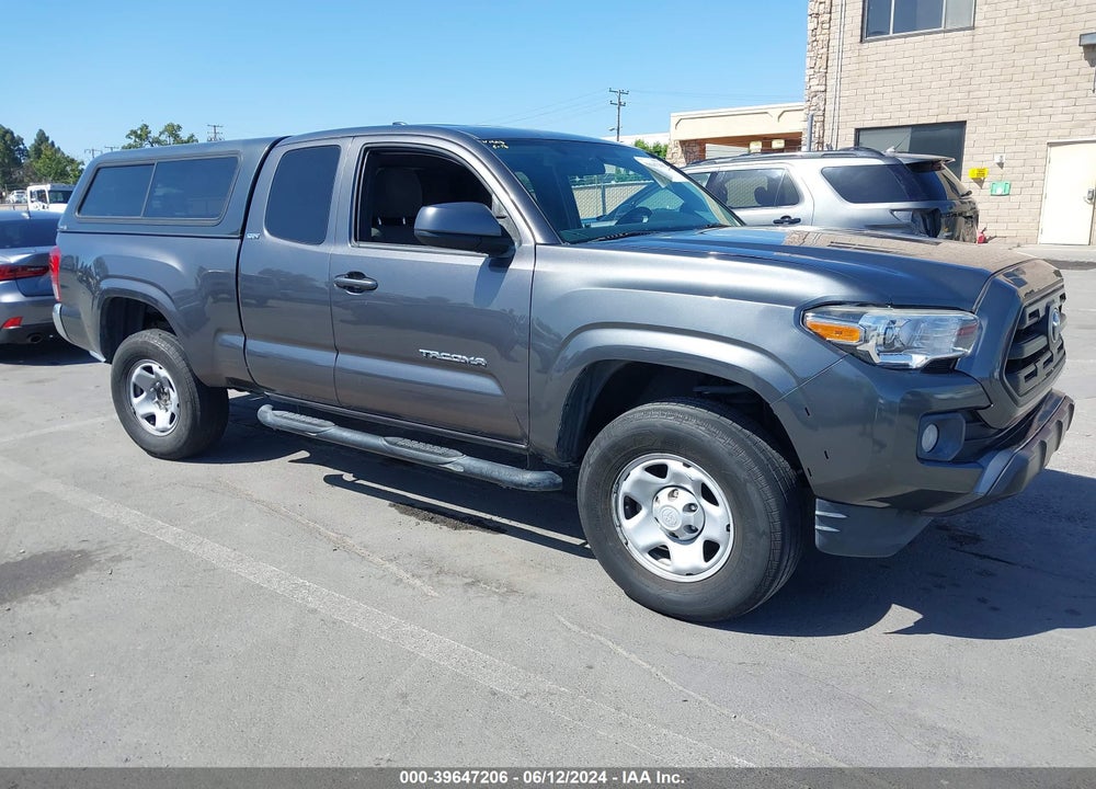 2017 TOYOTA TACOMA SR5 VIN: 5TFRX5GNXHX075521