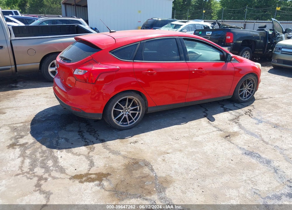 2014 FORD FOCUS SE VIN: 1FADP3K20EL362046