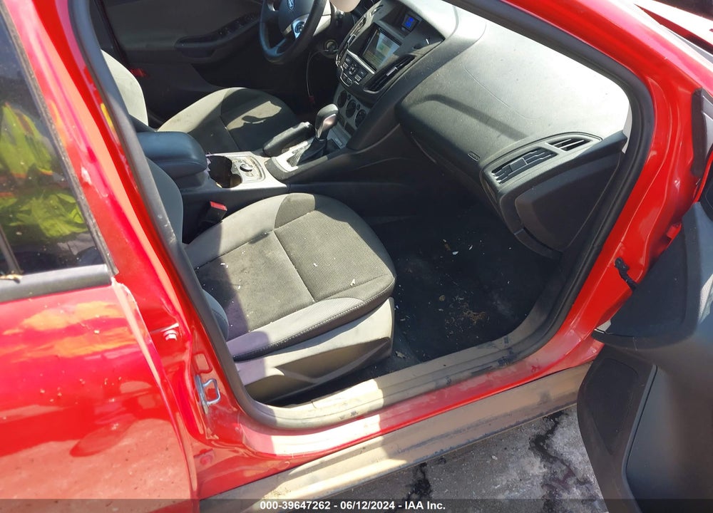 2014 FORD FOCUS SE VIN: 1FADP3K20EL362046