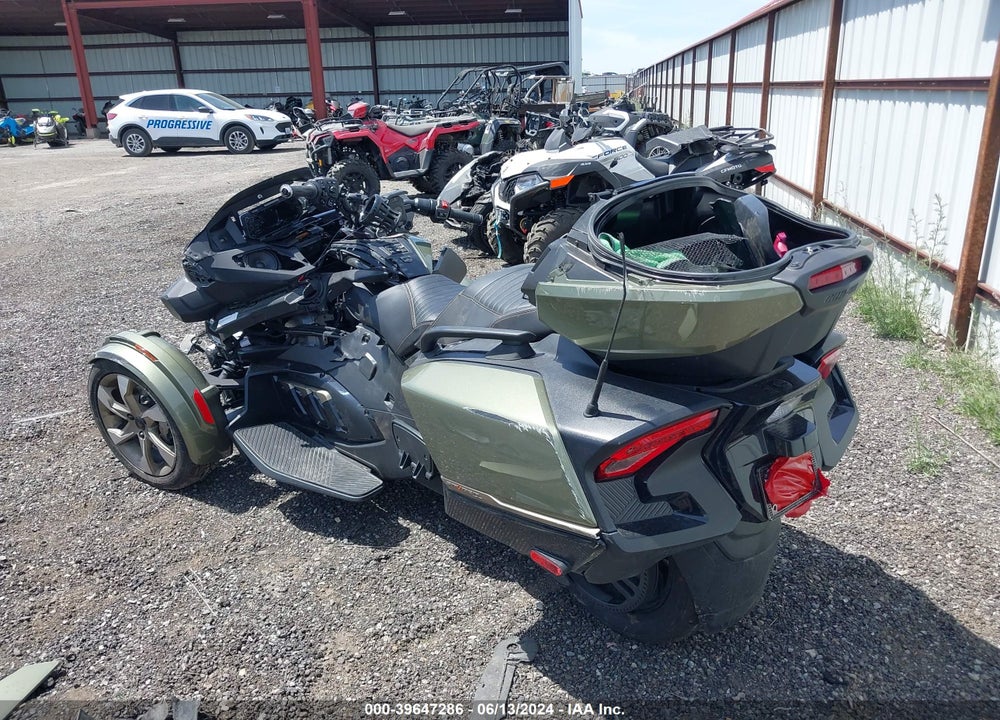 2021 CAN-AM SPYDER ROADSTER VIN: 2BXNBDD26MV000168