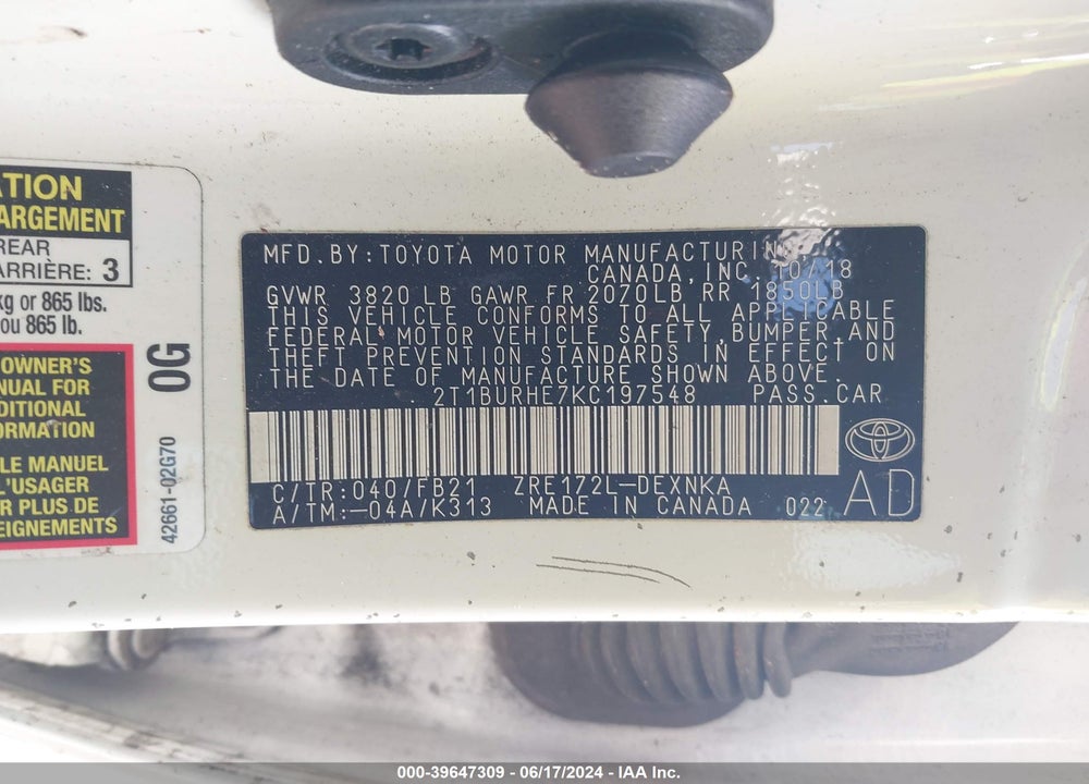 2019 TOYOTA COROLLA LE VIN: 2T1BURHE7KC197548