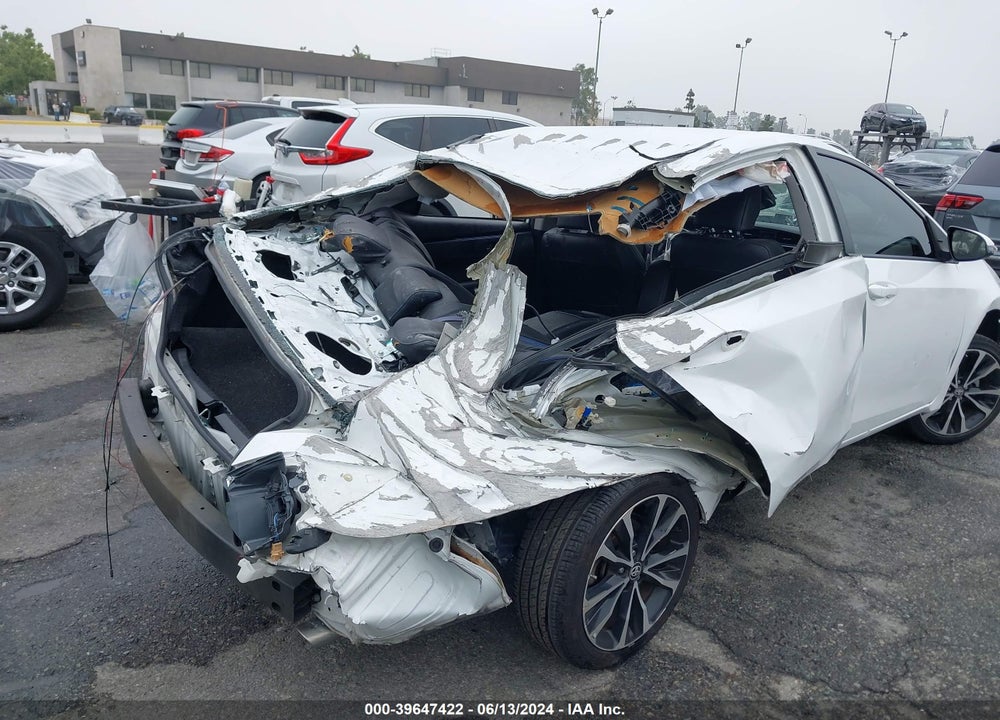 2017 TOYOTA COROLLA SE VIN: 5YFBURHE3HP710870