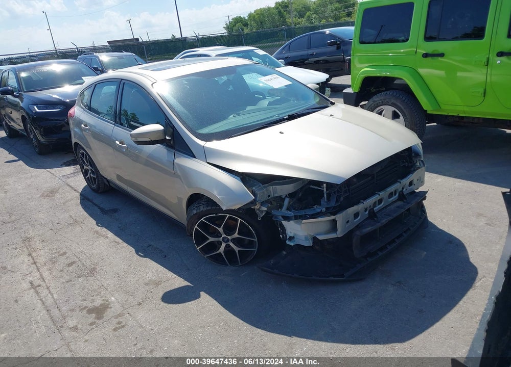 2017 FORD FOCUS VIN: 1FADP3M29HL328382