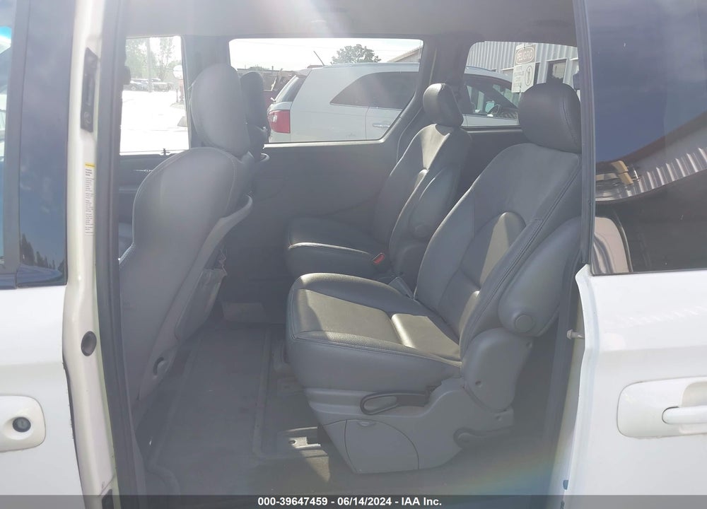 2004 CHRYSLER TOWN & COUNTRY LIMITED VIN: 2C8GP64L54R566036