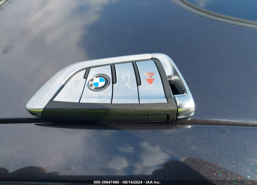 2019 BMW 530I XDRIVE VIN: WBAJA7C53KWW18900