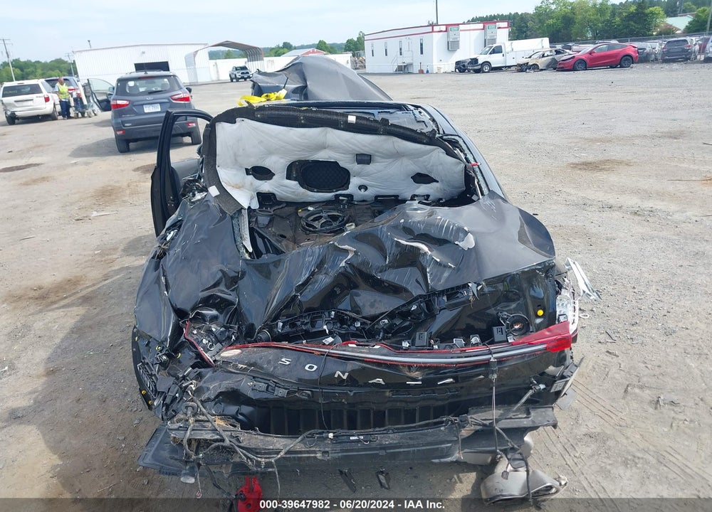 2022 HYUNDAI SONATA LIMITED VIN: KMHL34J29NA230306