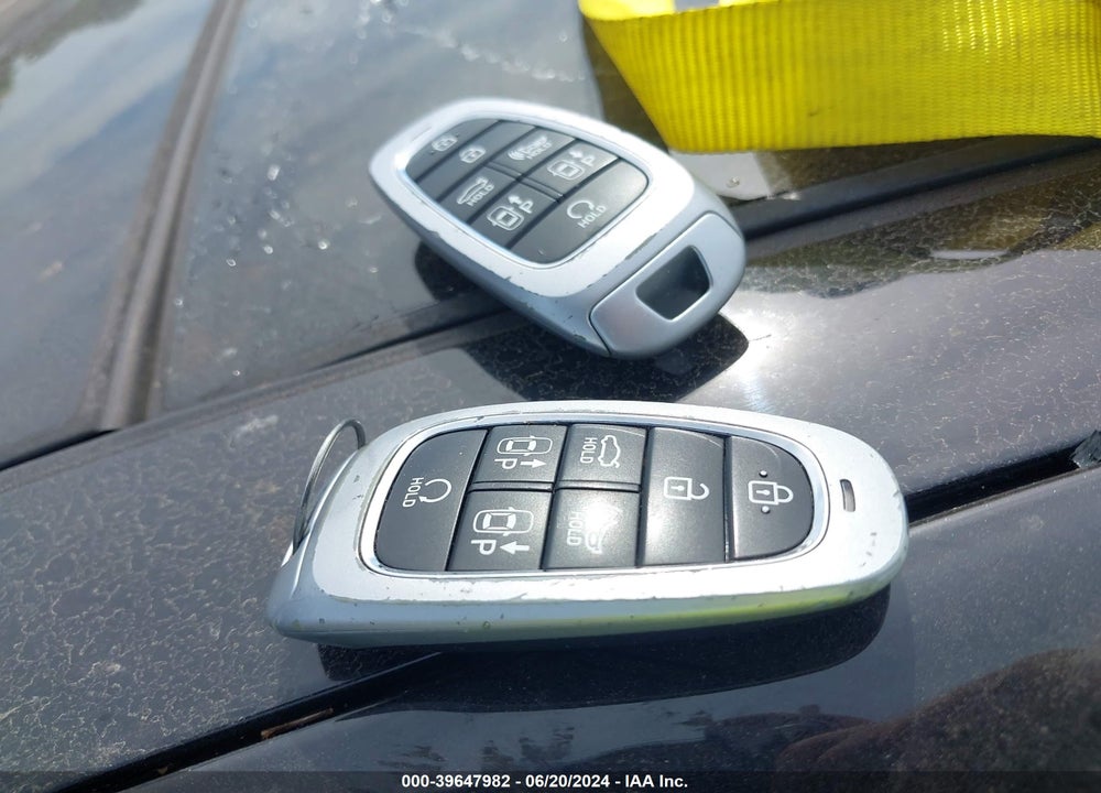2022 HYUNDAI SONATA LIMITED VIN: KMHL34J29NA230306