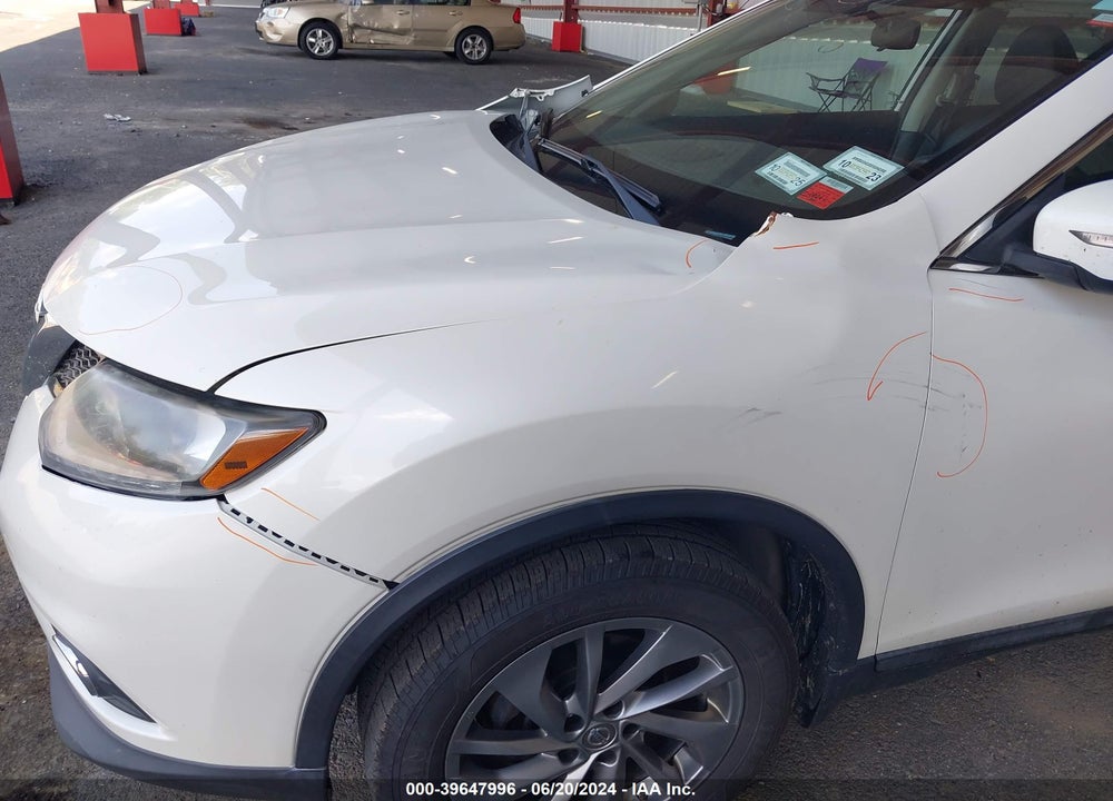 2015 NISSAN ROGUE SL VIN: 5N1AT2MV7FC870084