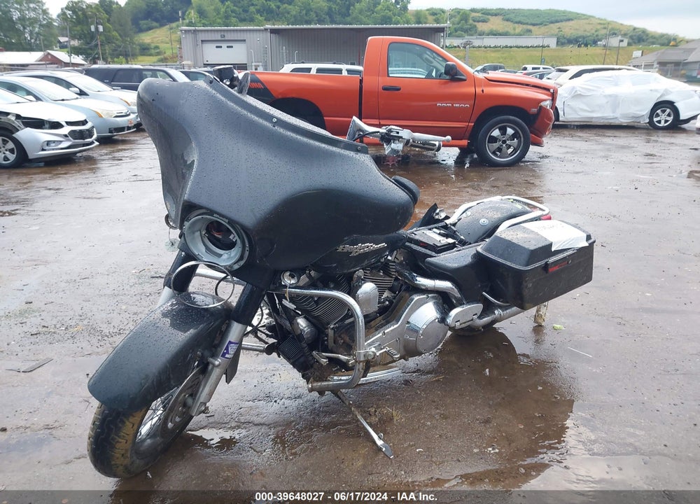 2006 HARLEY-DAVIDSON FLHXI VIN: 1HD1KBW1X6Y657164