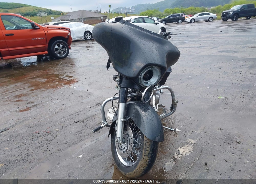 2006 HARLEY-DAVIDSON FLHXI VIN: 1HD1KBW1X6Y657164