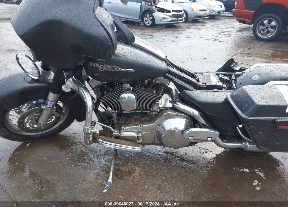 2006 HARLEY-DAVIDSON FLHXI VIN: 1HD1KBW1X6Y657164