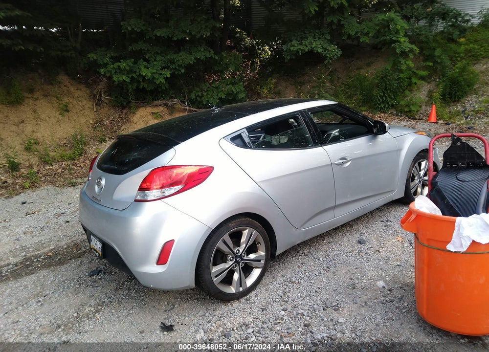 2017 HYUNDAI VELOSTER VALUE EDITION VIN: KMHTC6AD5HU324263