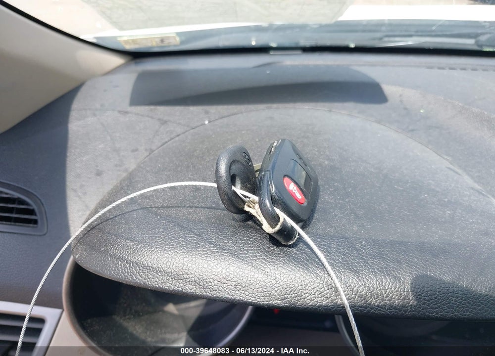 2014 HYUNDAI ELANTRA SE VIN: 5NPDH4AEXEH480442
