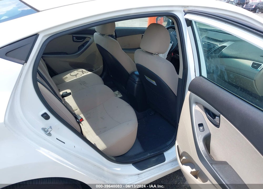 2014 HYUNDAI ELANTRA SE VIN: 5NPDH4AEXEH480442