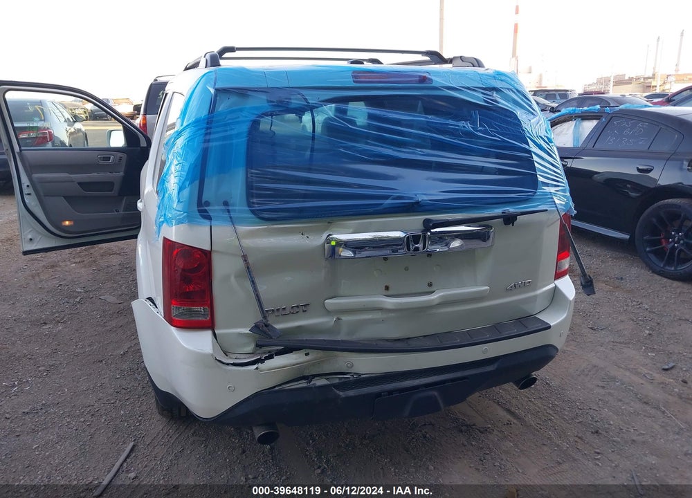 2014 HONDA PILOT TOURING VIN: 5FNYF4H9XEB003170