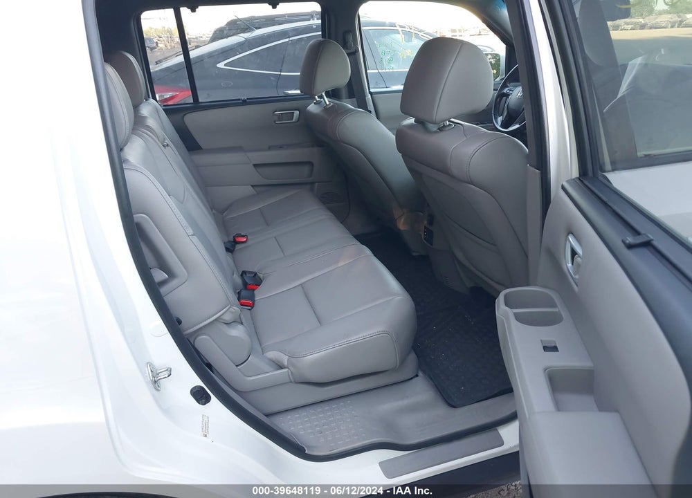 2014 HONDA PILOT TOURING VIN: 5FNYF4H9XEB003170