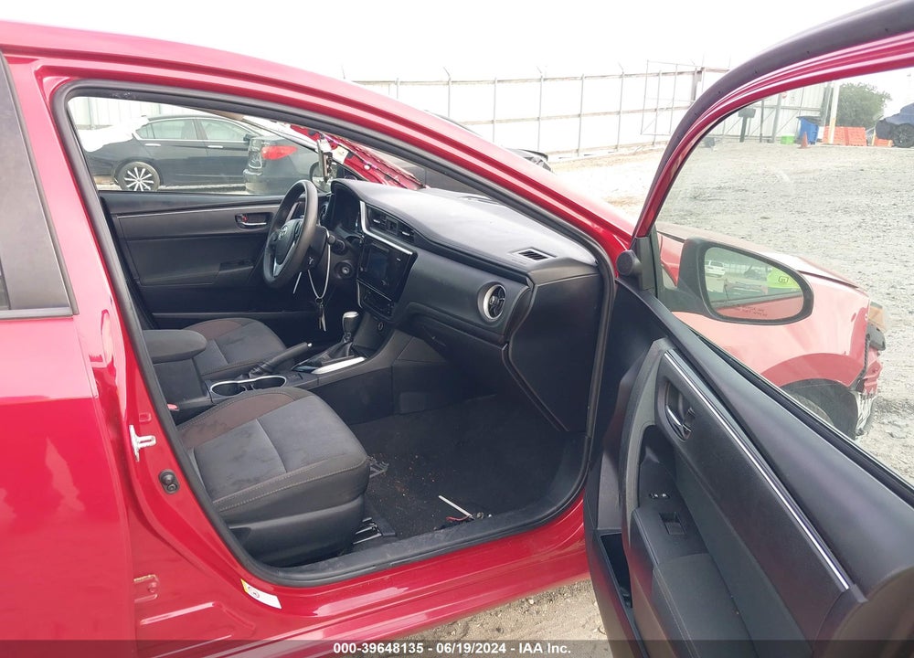 2017 TOYOTA COROLLA LE VIN: 2T1BURHE7HC888362