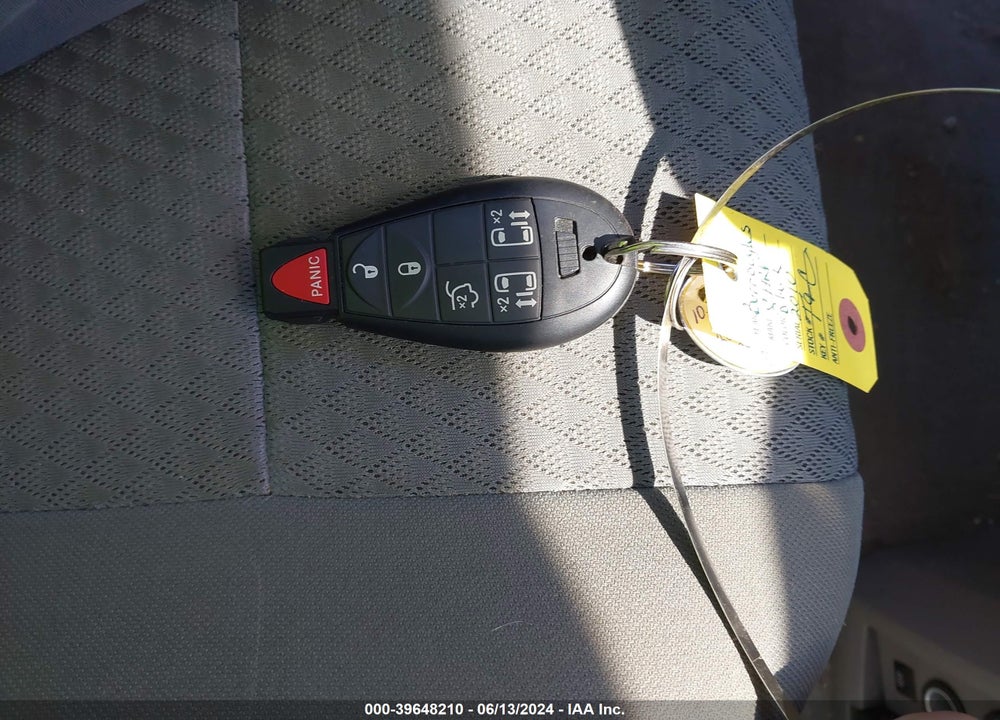 2010 CHRYSLER TOWN & COUNTRY TOURING VIN: 2A4RR5D14AR451351